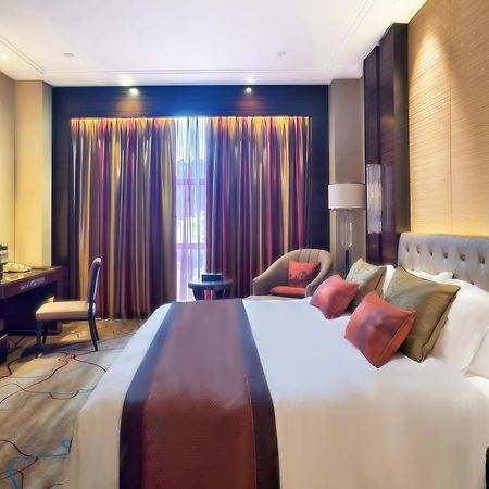Shenzhen Baohengda International Hotel ภายนอก รูปภาพ