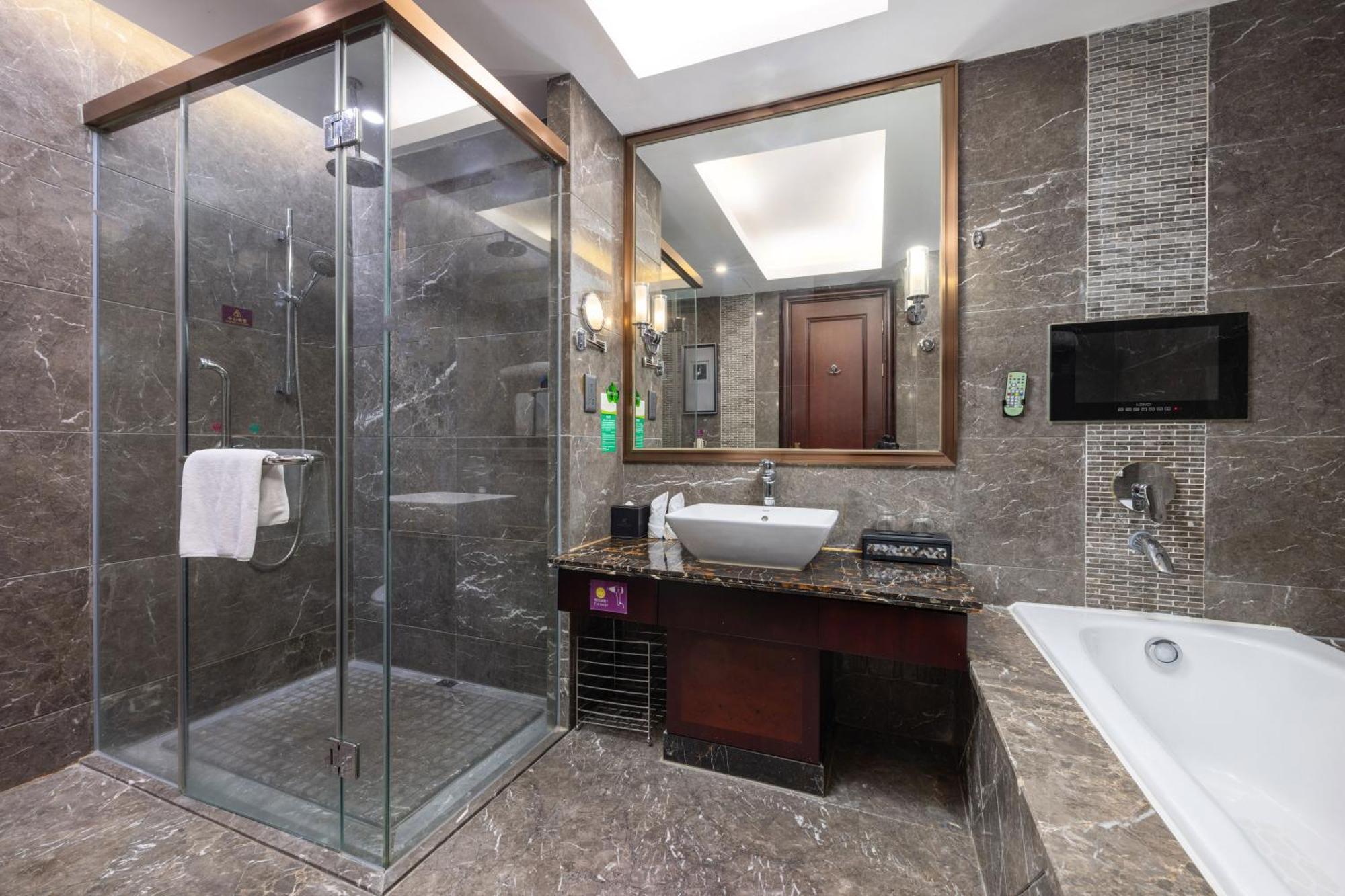 Shenzhen Baohengda International Hotel ภายนอก รูปภาพ