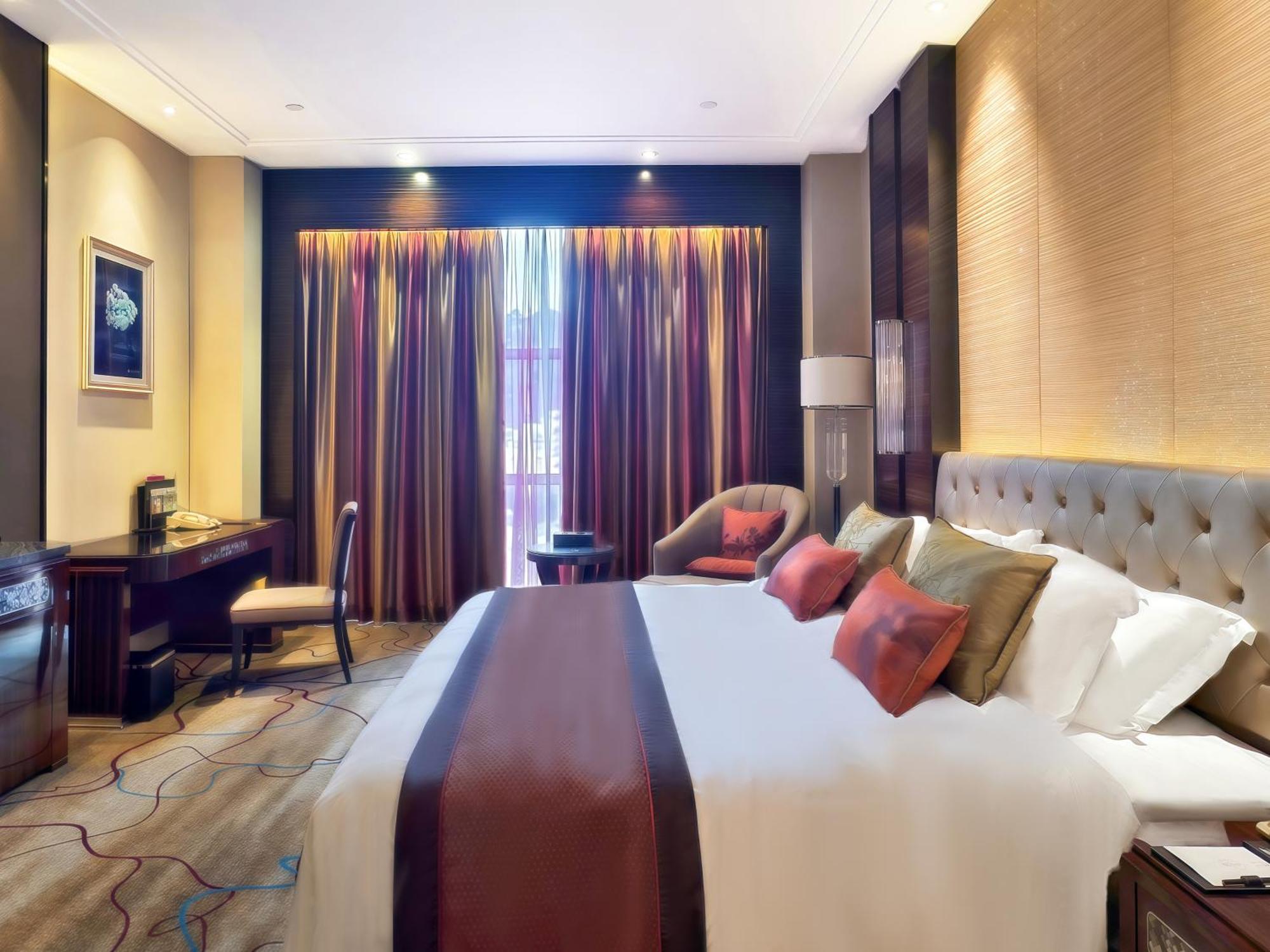 Shenzhen Baohengda International Hotel ภายนอก รูปภาพ