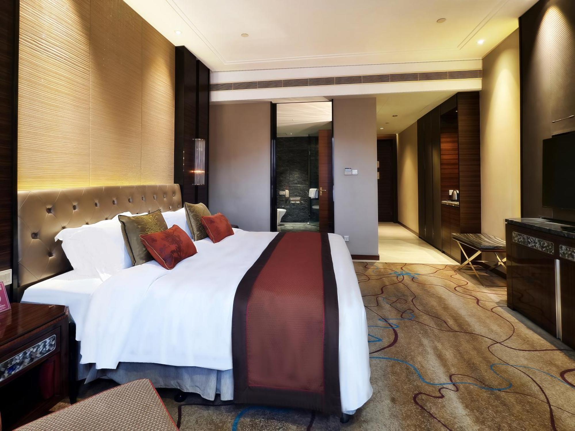 Shenzhen Baohengda International Hotel ภายนอก รูปภาพ