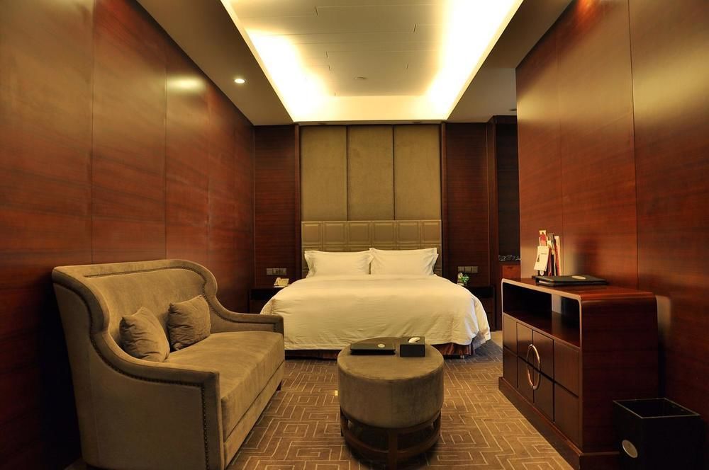 Shenzhen Baohengda International Hotel ภายนอก รูปภาพ