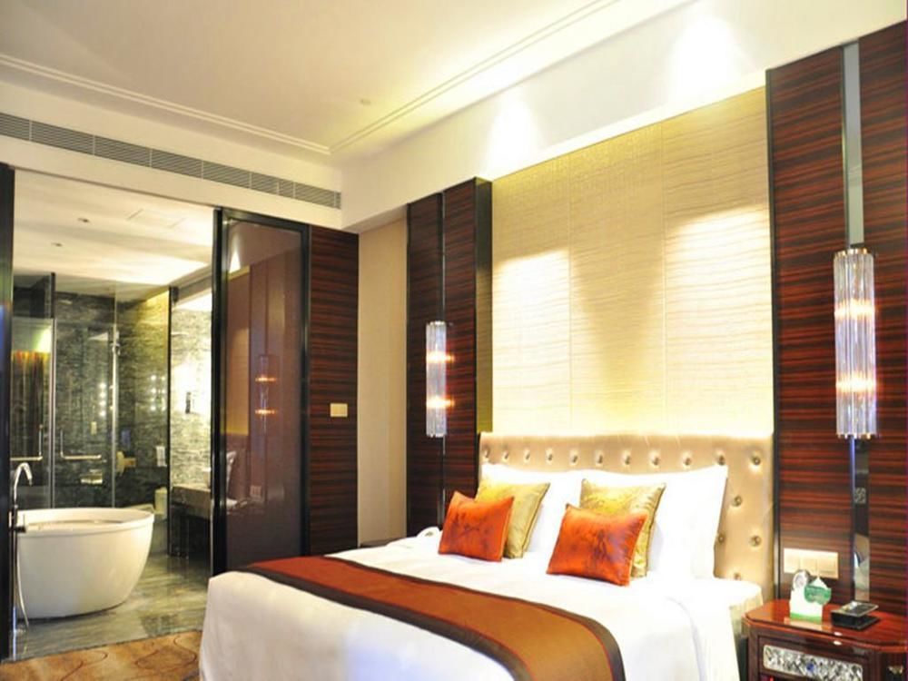 Shenzhen Baohengda International Hotel ภายนอก รูปภาพ